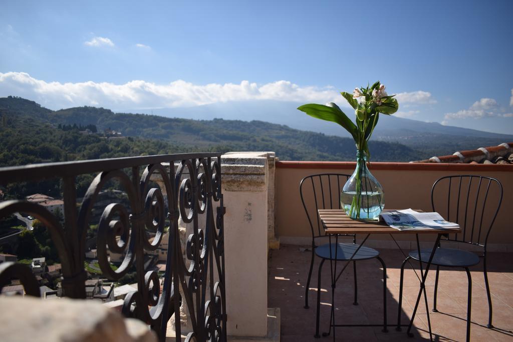 Cento Tari' Guest House Castiglione De Sicilia Eksteriør bilde